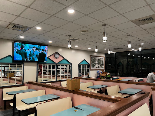 Loco Moco Drive Inn